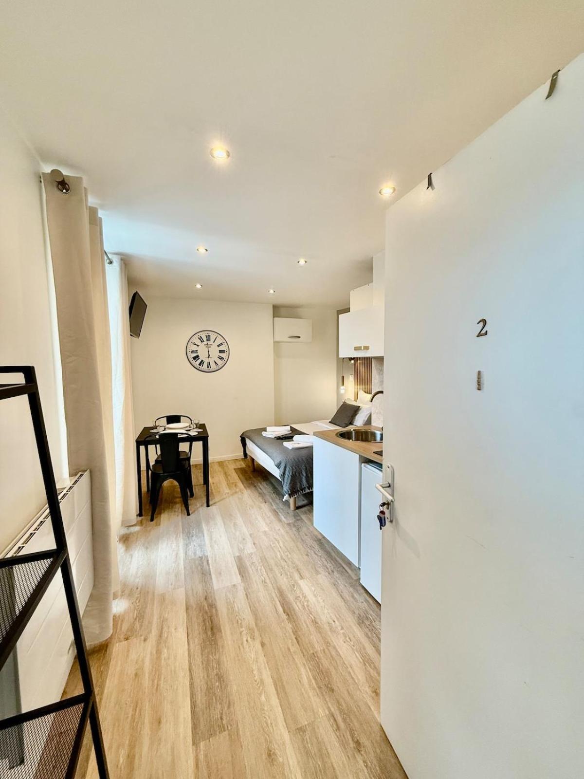 *Studio 2* Avenue Baudin - Dabnb Apartment Лимож Екстериор снимка